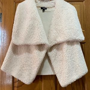 a.n.a Cream, Fluffy Vest